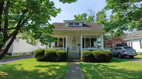 942 W West Lexington Ave, Danville, KY 40422
