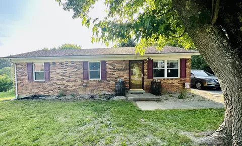110 Springside Ct, Frankfort, KY 40601