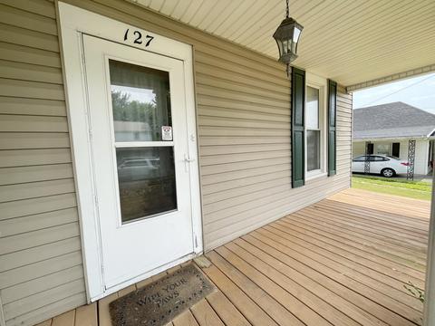 127 Peyton Ave, Irvine, KY 40336 photo 6