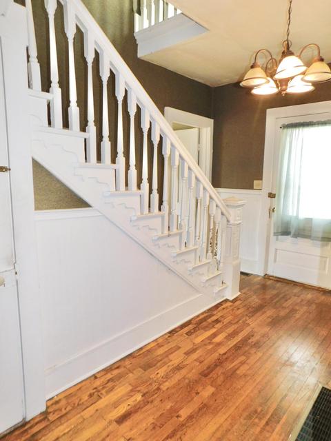127 Peyton Ave, Irvine, KY 40336 photo 7