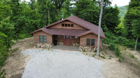 160 Orchard Valley Farm Rd, Stanton, KY 40380
