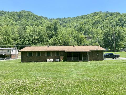 18978 Highway 38, Closplint, KY 40927
