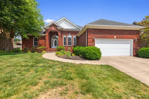 1321 Saddle Club Way, Lexington, KY 40504