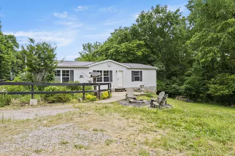 704 Mt Zion Rd, Frankfort, KY 40601