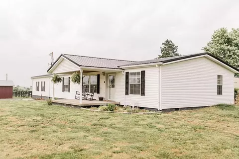 5907 Moorefield Rd, Carlisle, KY 40311