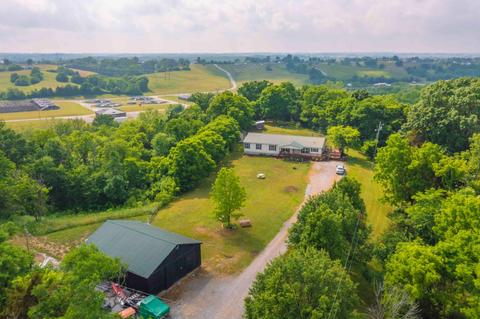 572 Windy Ridge Ln, Richmond, KY 40475