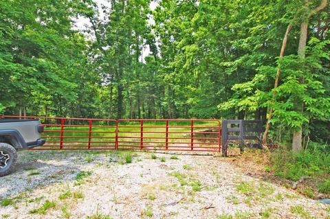 9531 Bob Rogers Rd, Frankfort, KY 40601