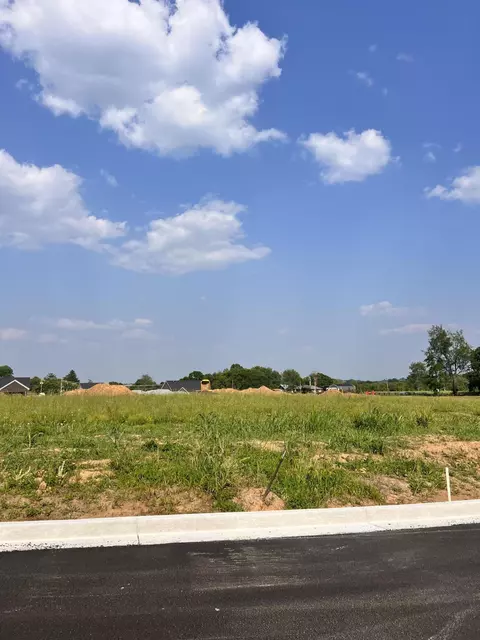 147 Clayber Ct, Nicholasville, KY 40356