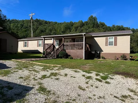 327 Conley Fork Rd, Prestonsburg, KY 41653