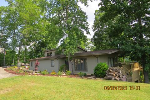 247 Crescent Dr, Baxter, KY 40806