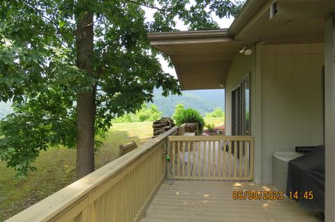 247 Crescent Dr, Baxter, KY 40806 photo 130
