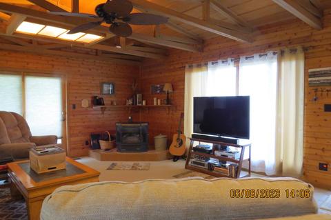 247 Crescent Dr, Baxter, KY 40806 photo 9