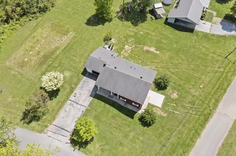 85 Cherry Lane Ln, Burnside, KY 42519