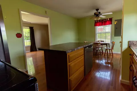 1370 Leger Fork Rd, Tyner, KY 40486 photo 12