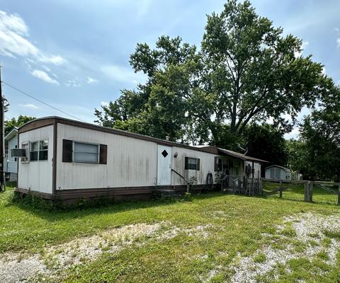 413 Johnson Ln, Barbourville, KY 40906