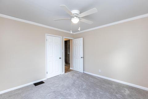 214 E Walnut St, Danville, KY 40422 photo 10