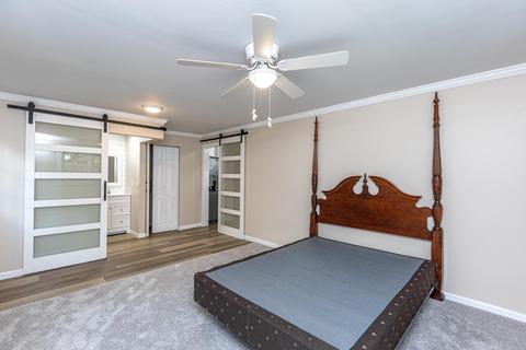 214 E Walnut St, Danville, KY 40422 photo 15