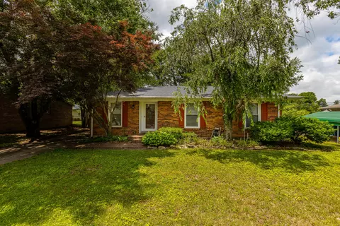 3809 Lee Adams Ln, Lexington, KY 40514