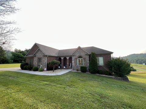 206 Walnut Ridge Dr, Somerset, KY 42503