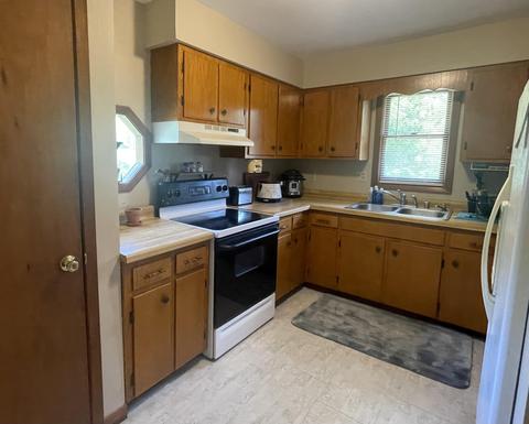 107 Dee Dr, Flat Lick, KY 40935 photo 4