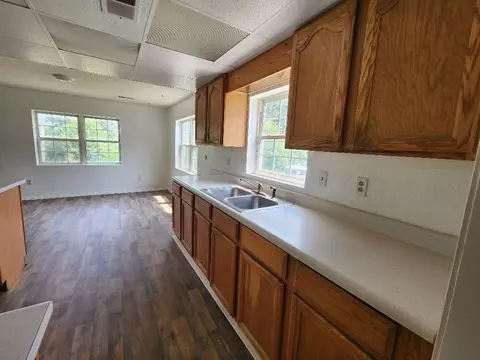 399 Coomer Rd, Burnside, KY 42519 photo 13