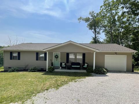 296 Sandy Hills Ln, Corbin, KY 40701