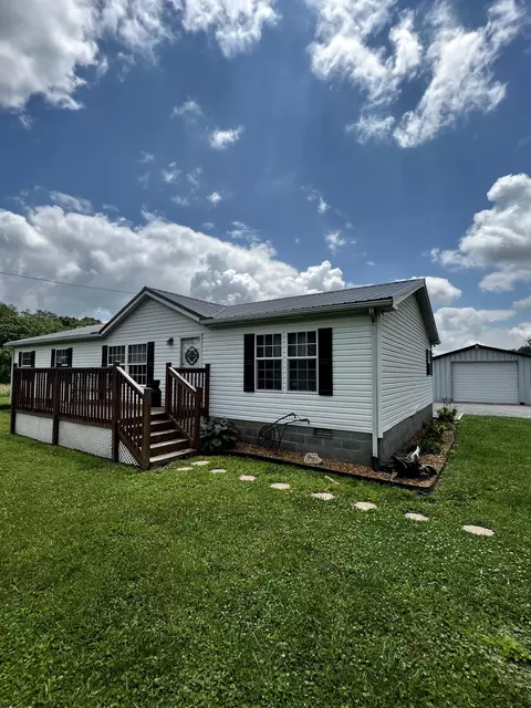 1950 Bowen Rd, Stanford, KY 40484