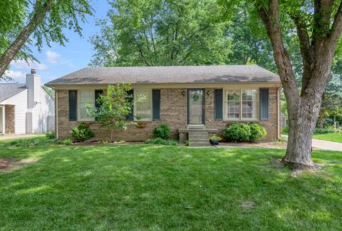 3933 Weber Way, Lexington, KY 40514