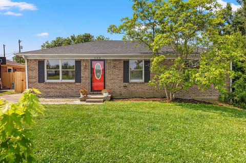 508 Edgewood Dr, Nicholasville, KY 40356