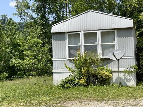 31 Ellis Ln, Bimble, KY 40915 photo 4