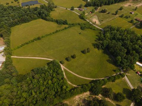 999 Chestnut Rd, Corbin, KY 40701