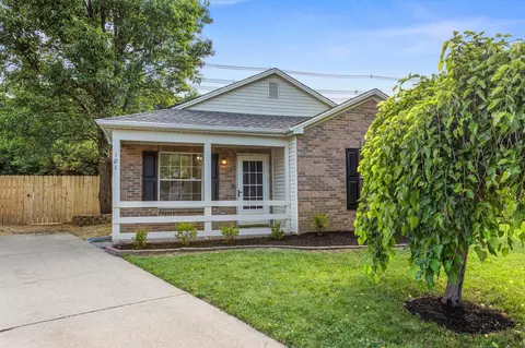 101 Ellemoor Ln, Lexington, KY 40515