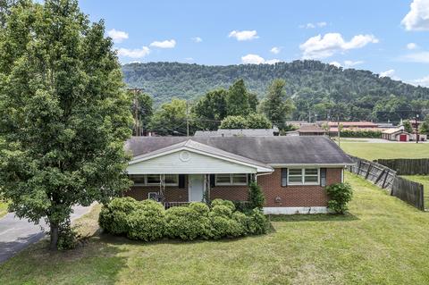 43 Hale St, Stanton, KY 40380