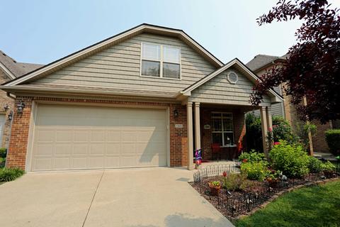2841 Michelle Park, Lexington, KY 40511