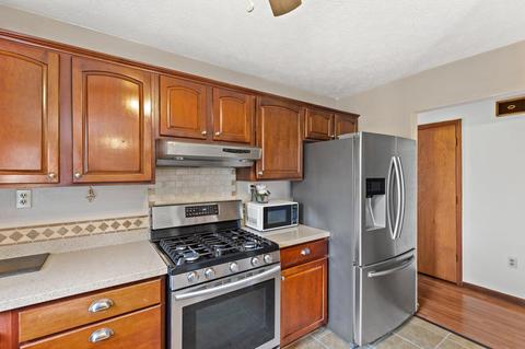 434 Goodwin Ave, Irvine, KY 40336 photo 9