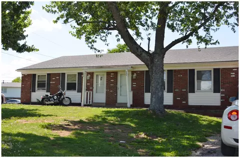 460-462 Schenkel Ln, Frankfort, KY 40601