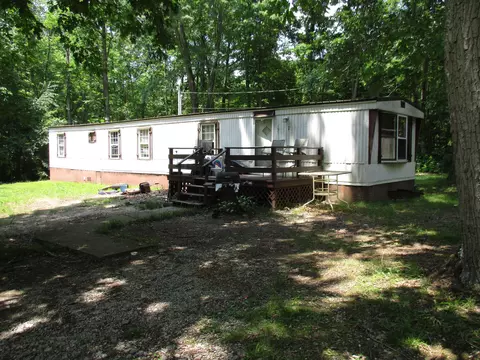 147 Youngs Chapel Rd, Corbin, KY 40701 photo 2