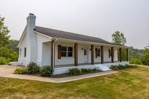 1995 Lock 8 Rd, Nicholasville, KY 40356