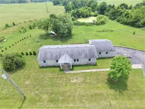 204 Herndon Ln, Berea, KY 40403 photo 7