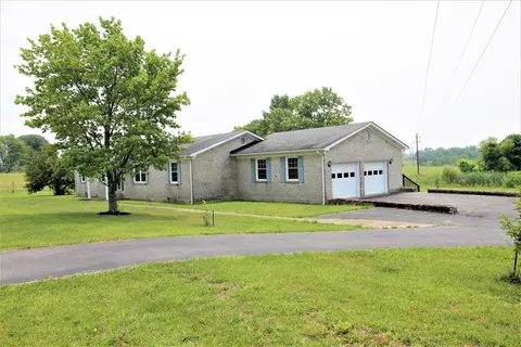 204 Herndon Ln, Berea, KY 40403
