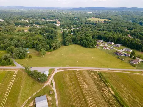 9999 Level Green Road Rd, Corbin, KY 40701