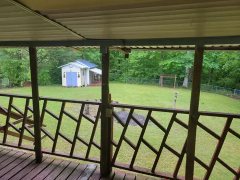 343 Level Green Rd, Corbin, KY 40701 photo 3