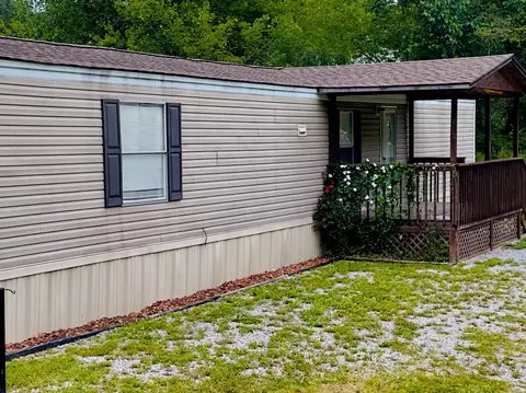 62 Silo Rd, East Bernstadt, KY 40729