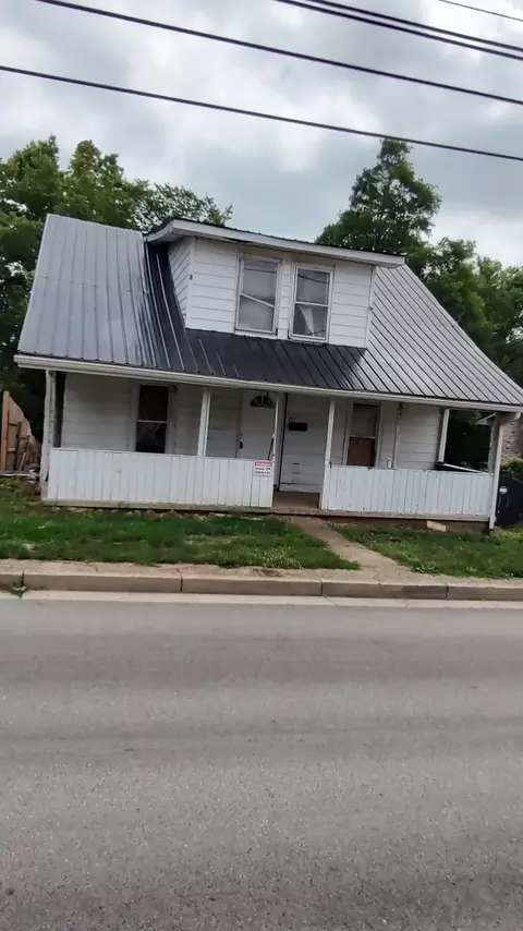 267 Richmond Ave, Mount Sterling, KY 40353