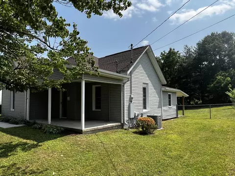 228 Circle Ave, Williamsburg, KY 40769 photo 2
