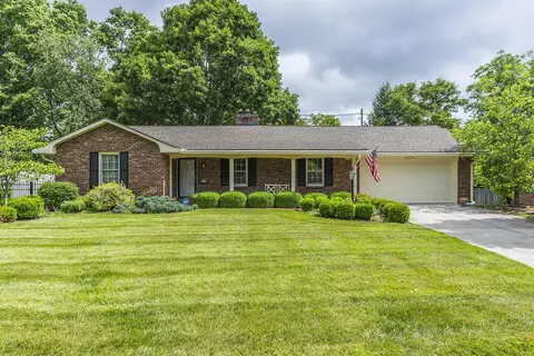 249 Melbourne Way, Lexington, KY 40503