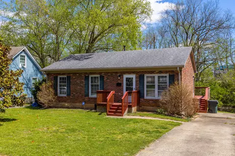 2372 Le Havre Rd, Lexington, KY 40504