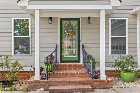 3865 Gladman Way, Lexington, KY 40514