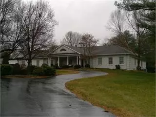 5184 Tates Creek Rd, Lexington, KY 40515