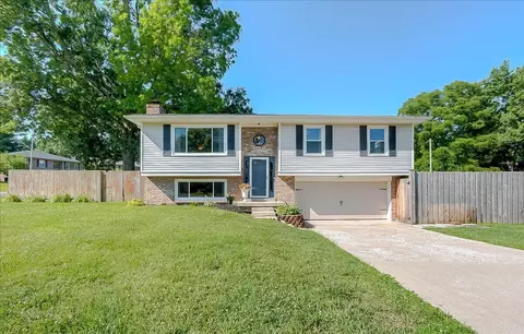446 Monticello Blvd, Lexington, KY 40503